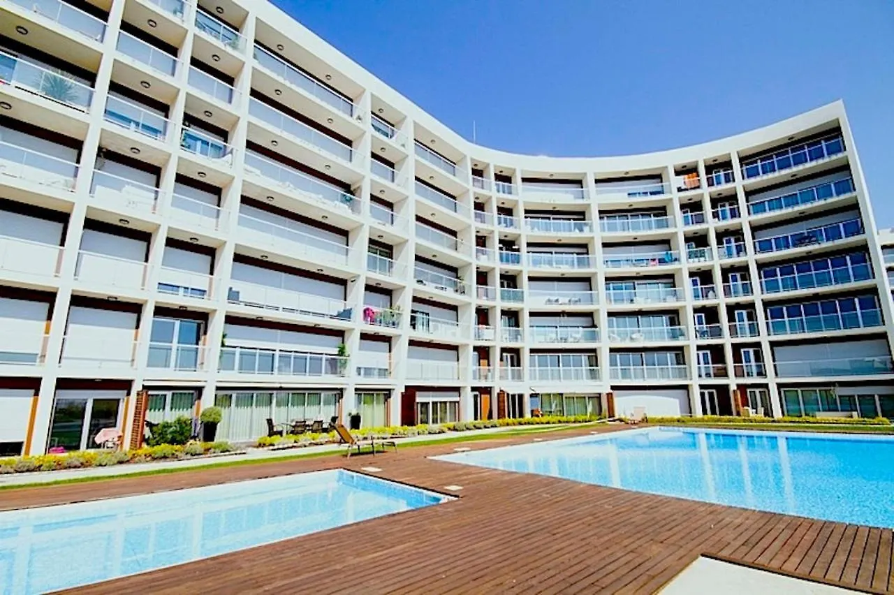 Apartament New Loft With Swimming Pool At Parque Das Nacoes! Lizbona
